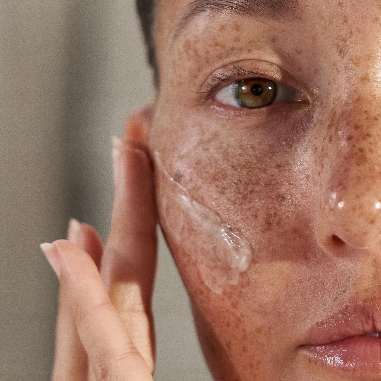 signs of skin aging