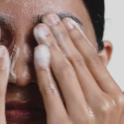 oil to foam total cleanser