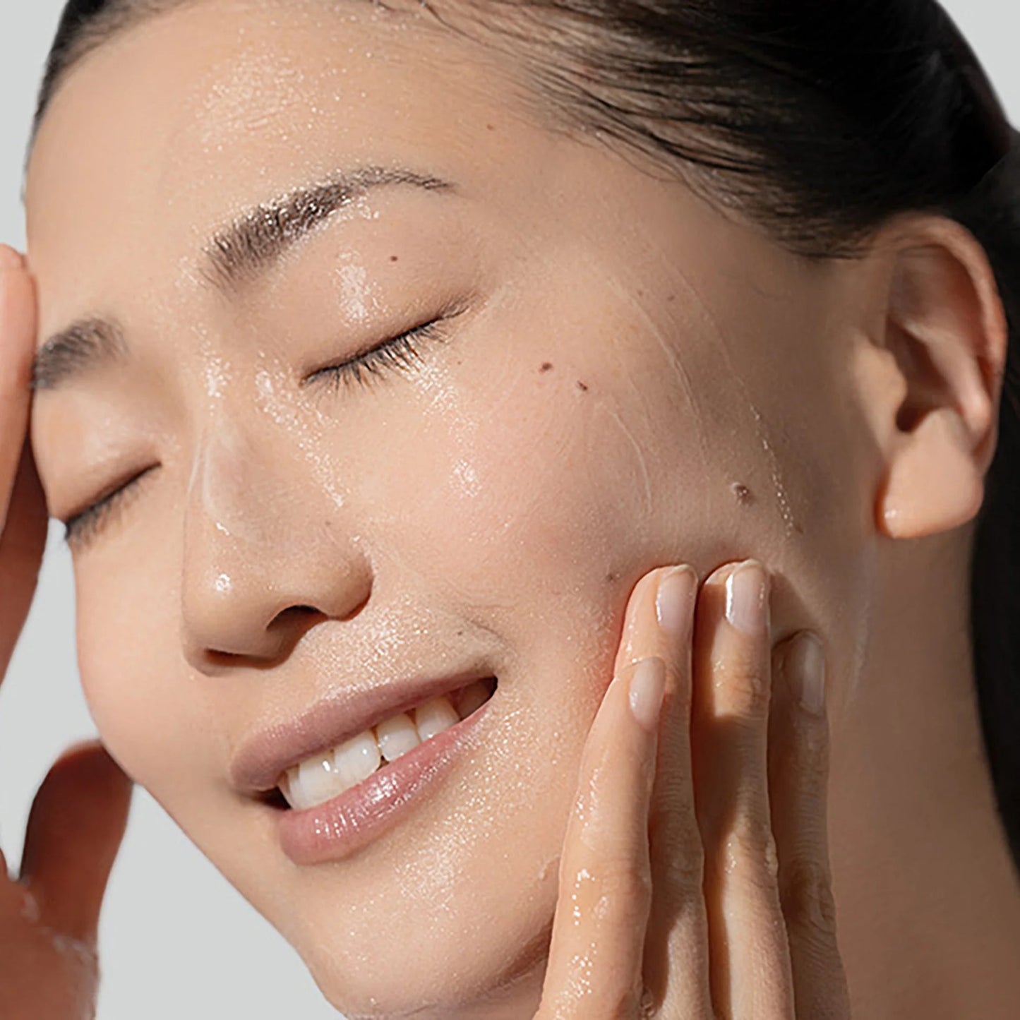 daily glycolic cleanser